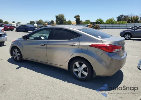 2013 Hyundai Elantra Gls z USA, uszkodzony, nr VIN 5NPDH4AE5DH301920